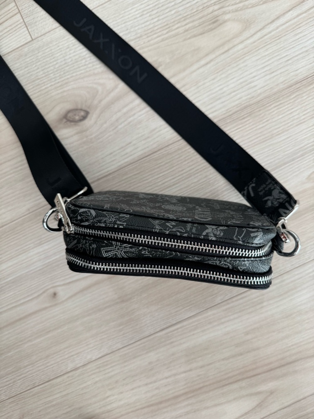Jaxxon crossbody bag - Picture 5 of 6